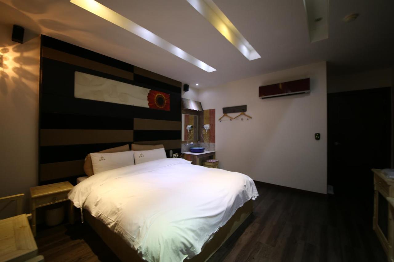 Dubai Hotel Daejeon Exterior foto